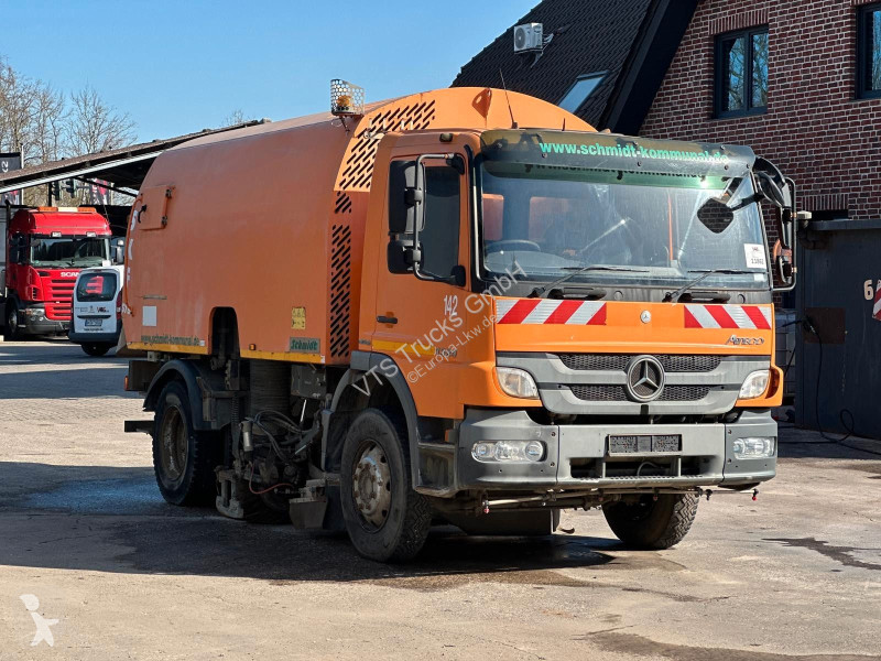 آلة لصيانة الطرق Mercedes 1324 LKO 4x2 Schmidt...