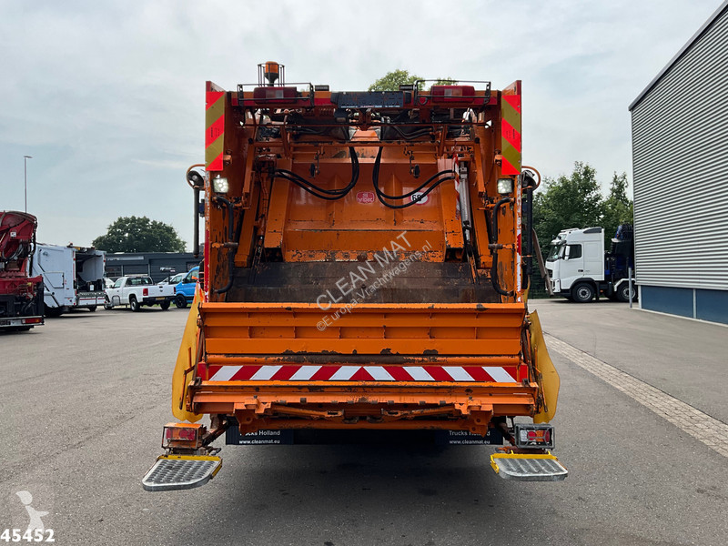 آلة لصيانة الطرق Volvo FM 260 VDK 12m³