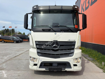 شاحنة قلابة للنفايات المنزلية Mercedes