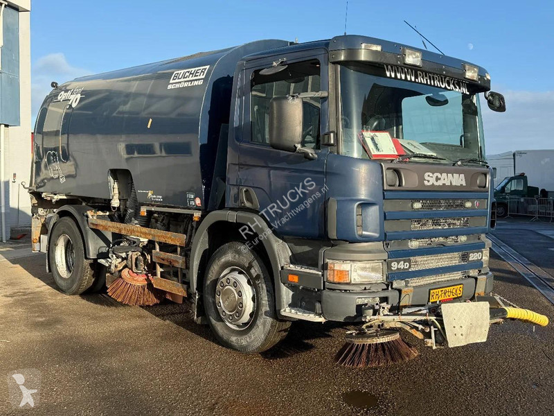 آلة لصيانة الطرق Scania P94-220 4X2 SWEEPER /...