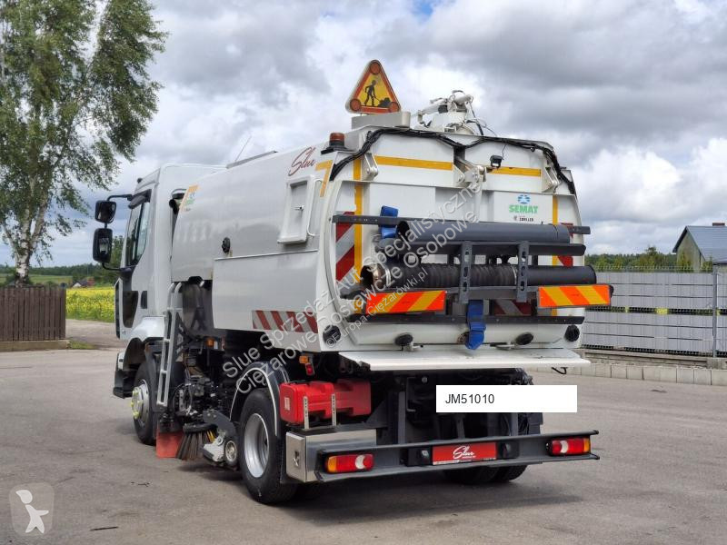 آلة لصيانة الطرق Renault 220
