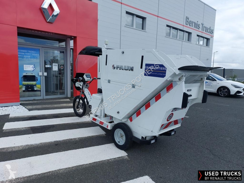 Engin de voirie  Freegônes