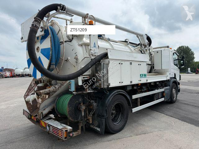 Maskine til vejarbejde  SCANIA P270 4x2...