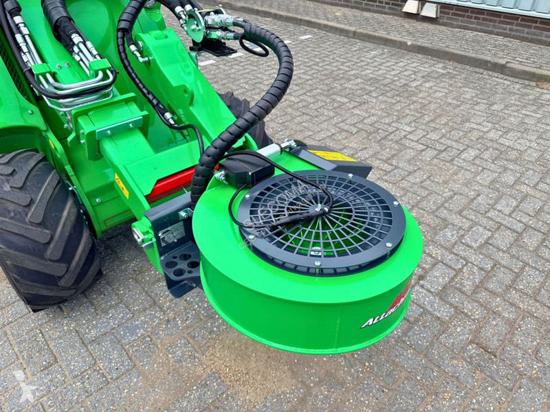 آلة لصيانة الطرق  Hydraulische Bladblazer