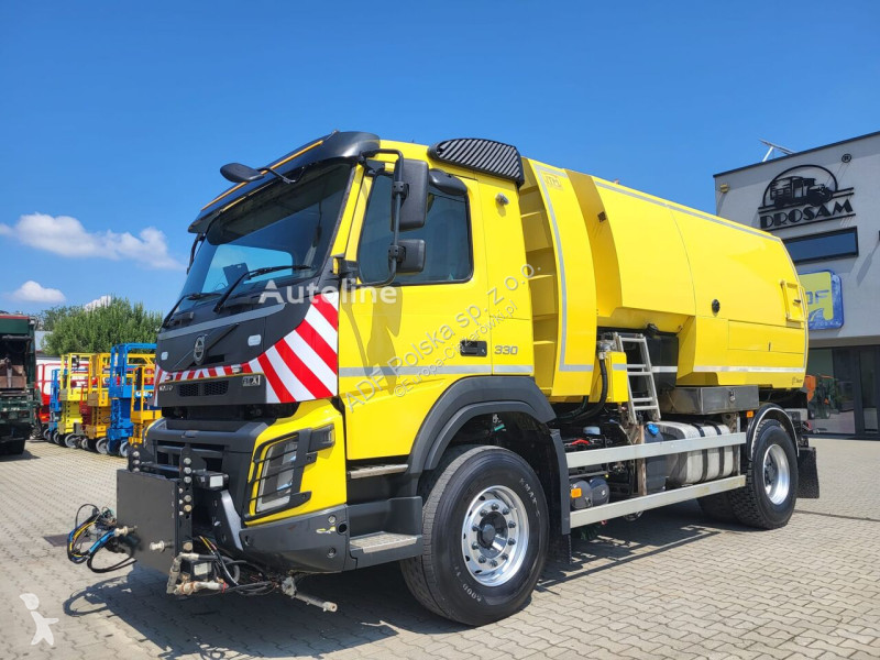 آلة لصيانة الطرق Volvo JBVT801