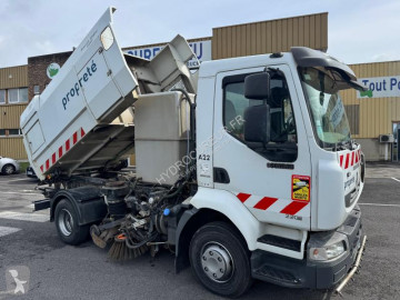 شاحنة مكنسة Renault