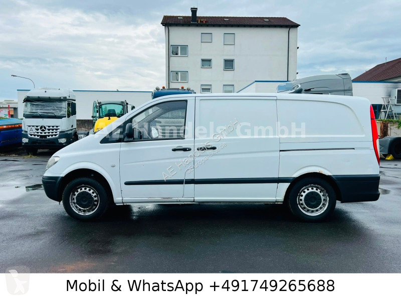 آلة لصيانة الطرق Mercedes Kasten 111 CDI lang...