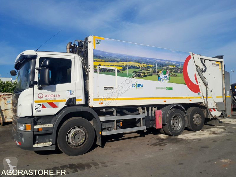 Engin de voirie Scania P280