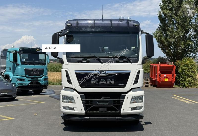 Engin de voirie MAN 591 TGS 26.320