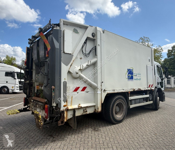 Vehículo de limpieza viaria Renault 270 DXI