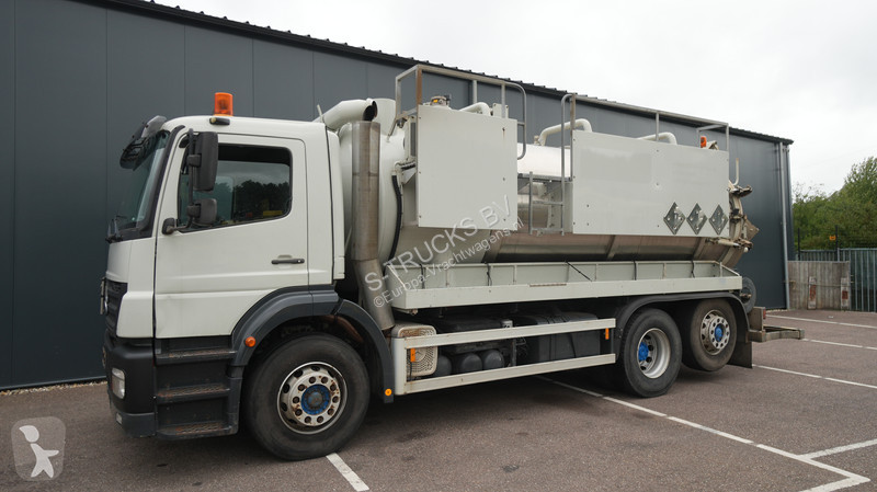 Silniční stroje Mercedes AXOR 2728 6x2 vacuum...