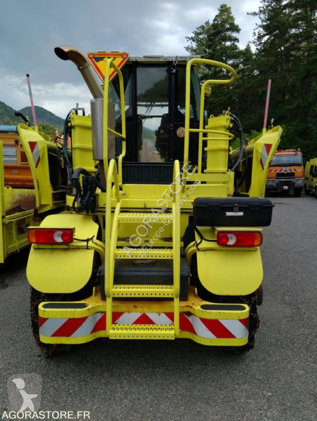 Engin de voirie  RIDERTRACK CHAPTRAC 230