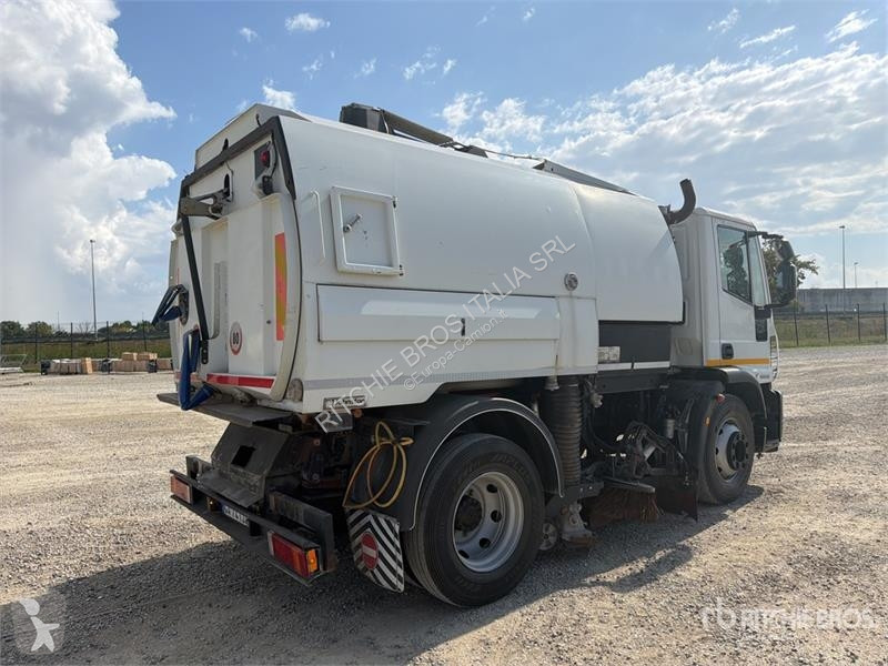 Vägmaskiner Iveco FJVT650 on  Iveco 150E22...