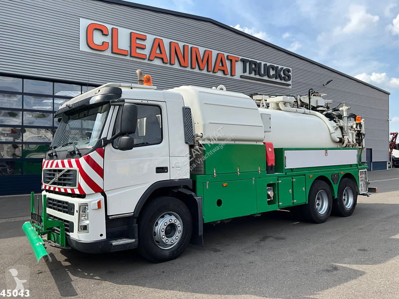 Engin de voirie Volvo 340 6x4 7m³ Combi...