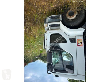 Camion benne à ordures ménagères