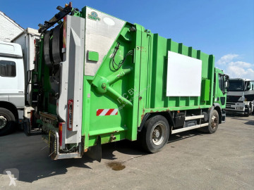 Camion benne à ordures ménagères Renault