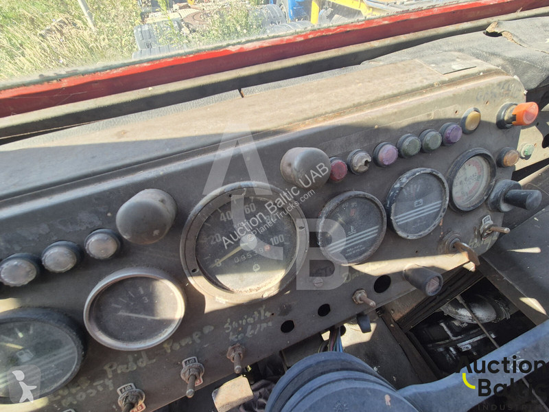 Utilaje pentru drumuri Star /691