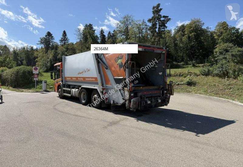Коммунальная техника  Mercedes 2635