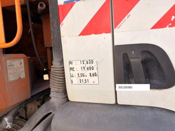 Camion benne à ordures ménagères Renault