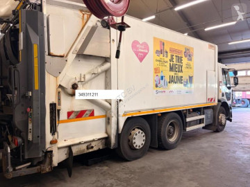Camion benne à ordures ménagères Renault