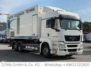 Camion hydrocureur MAN