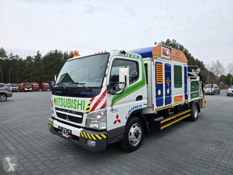 Silniční stroje Mitsubishi CANTER odkurzacz...
