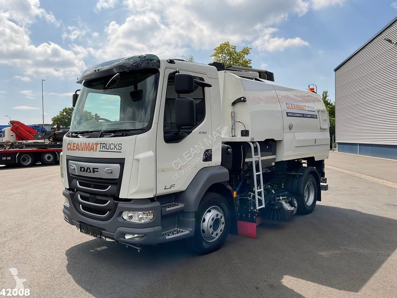 Silniční stroje DAF FA  230 Johnston VT 650