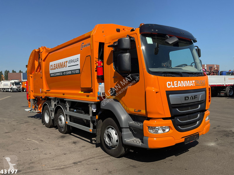 Vägmaskiner DAF FAG  260 Geesink 14m³ Split