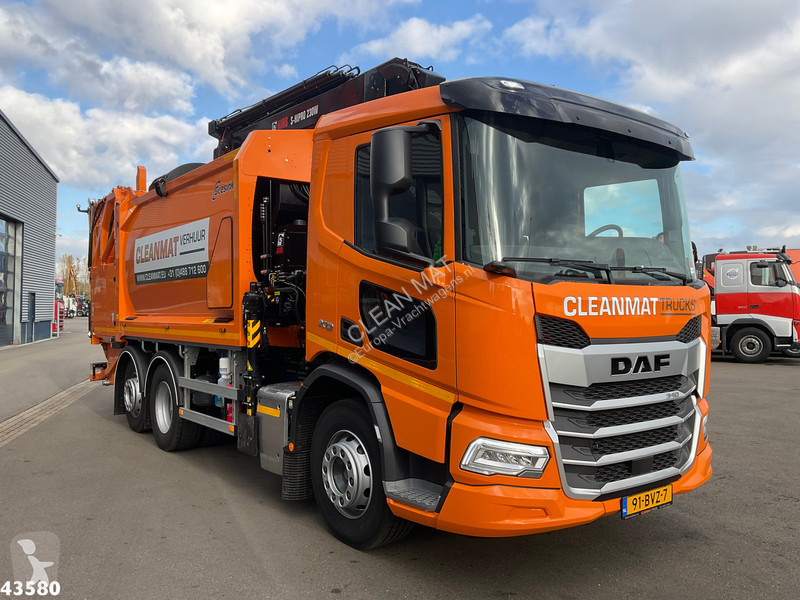 Vägmaskiner DAF N XD 340 Hiab 23 Tonmeter...