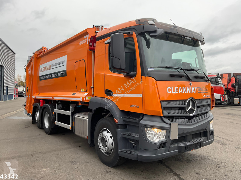 Silniční stroje Mercedes 2533 Terberg RosRoca 21m³