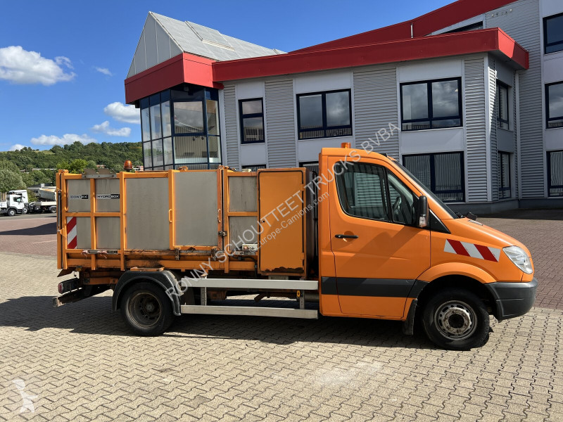 Silniční stroje Mercedes Sprinter 513 CDI 4x2...