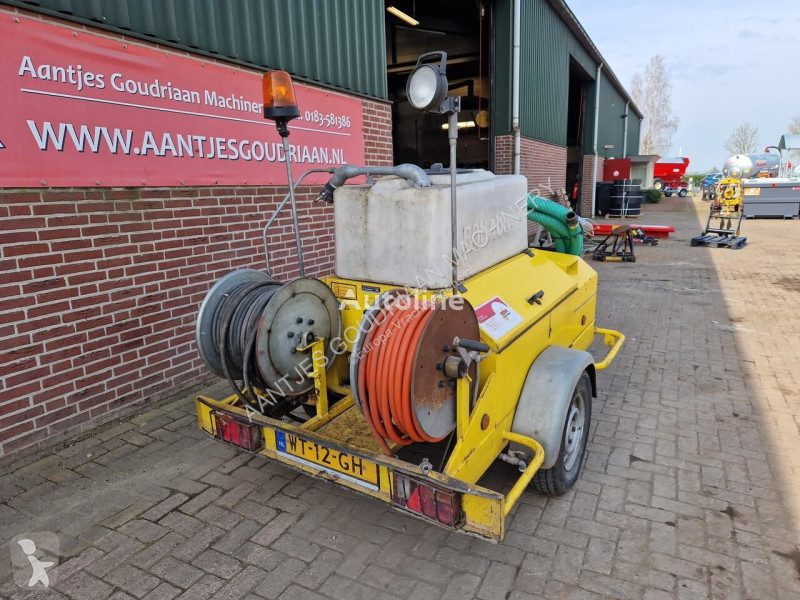 Gemeentevoertuig  ROM400