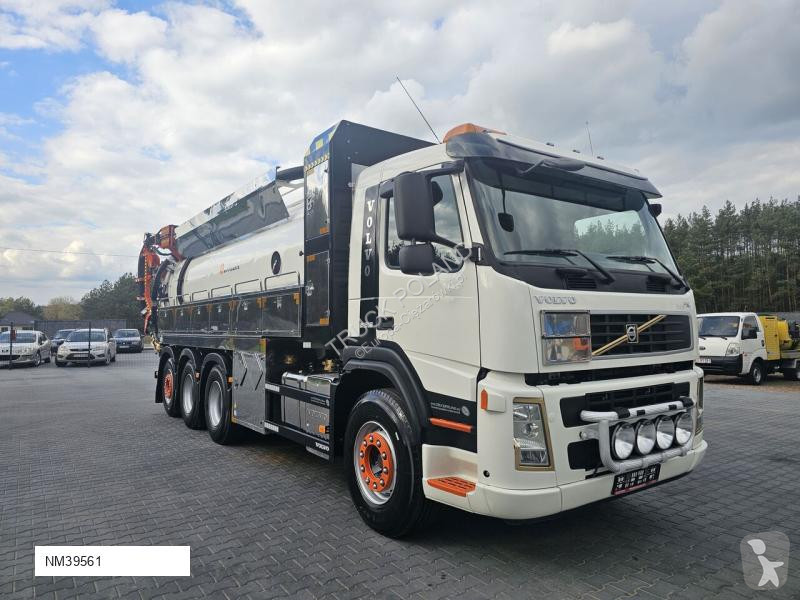 Silniční stroje Volvo ADR KOMBI