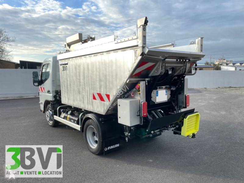 Utilaje pentru drumuri Mitsubishi Fuso