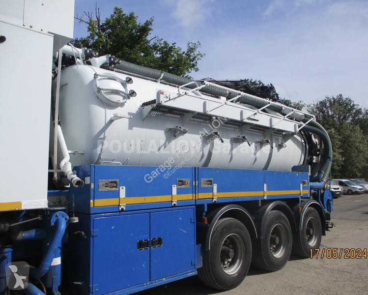 Vägmaskiner Samro SREM HYDROCUREUR cuve 15m3