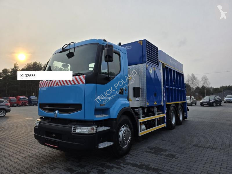 Veicolo per la pulizia delle strade Renault MTS...