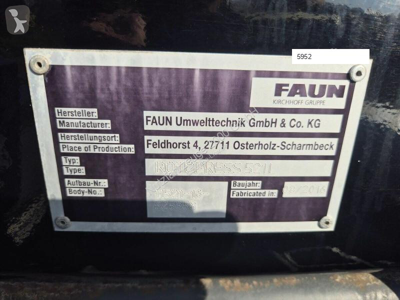 Silniční stroje Mercedes Schüttung System 2301