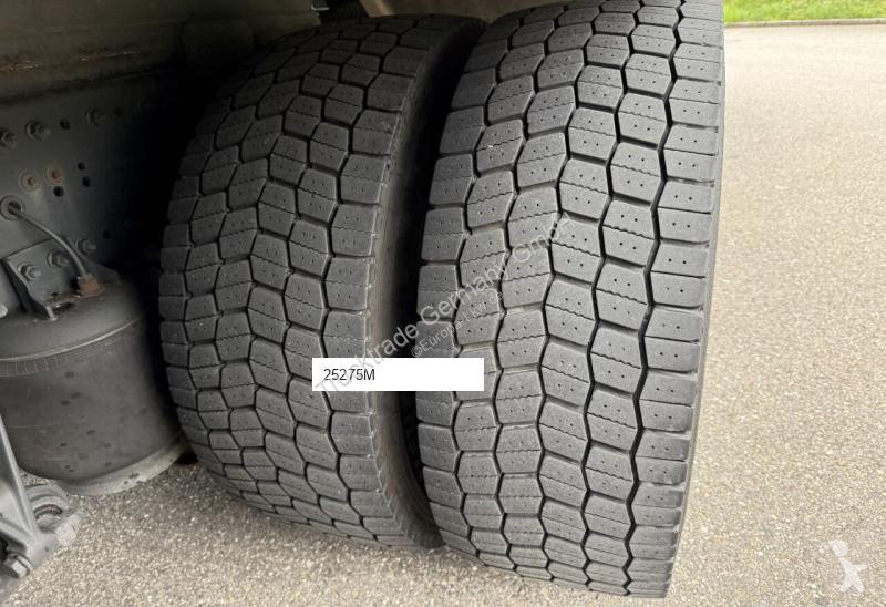 Silniční stroje Mercedes 2633