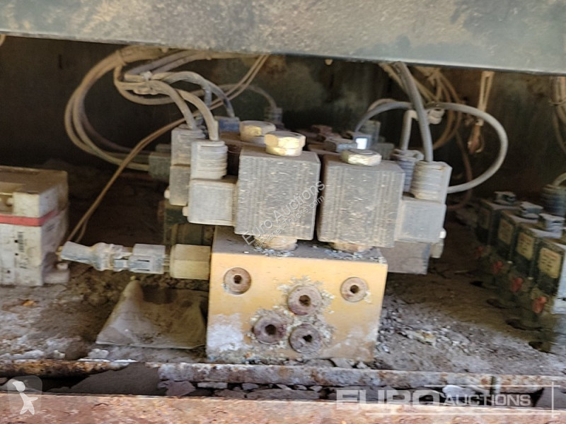 Utilaje pentru drumuri  LF55.180