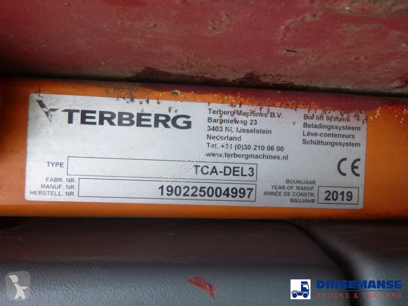 آلة لصيانة الطرق Mercedes Mercedes 2629 6x2 RHD...