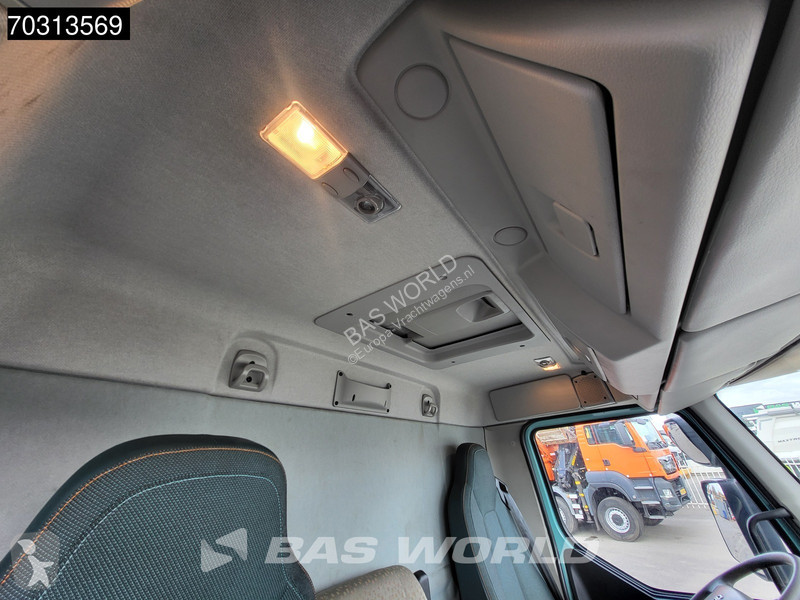 Engin de voirie Volvo Electric 6X2 NL-Truck...