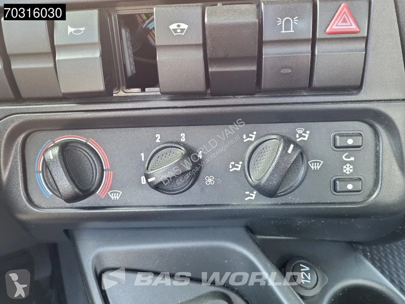 آلة لصيانة الطرق Iveco 330 4X2 Slaughter waste...