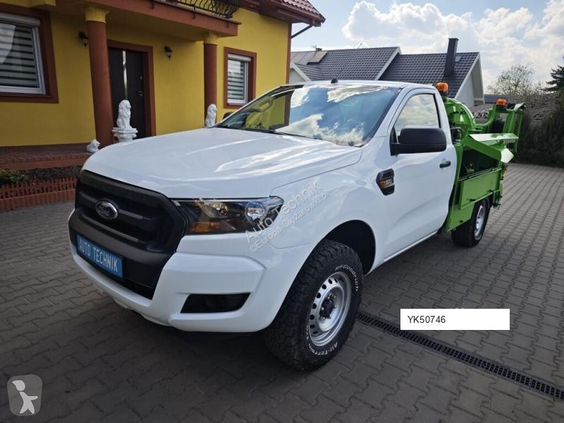 آلة لصيانة الطرق Ford BAROCLEAN