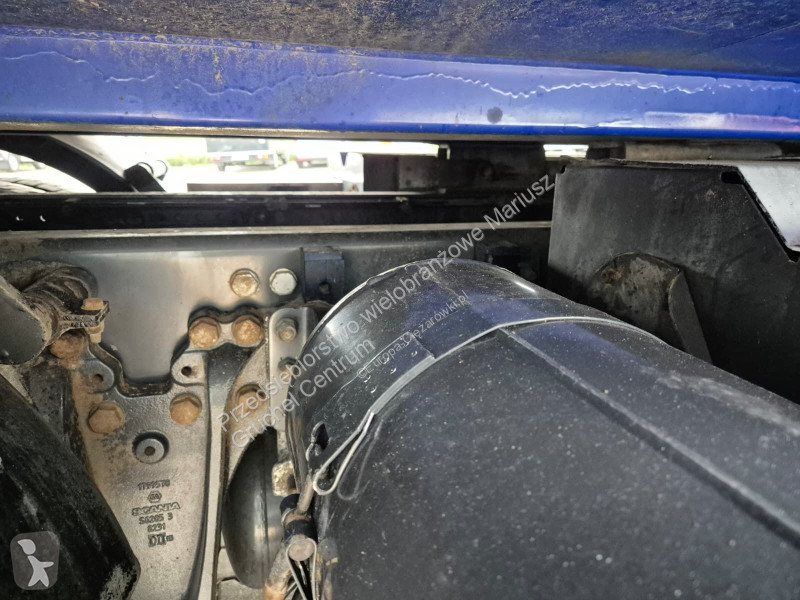 Engin de voirie Scania P340 LB 6X2*4 / JOAB...