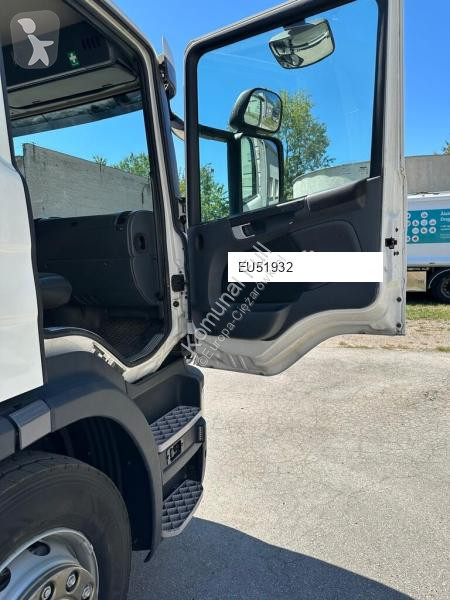 Silniční stroje Scania Anakonda MD