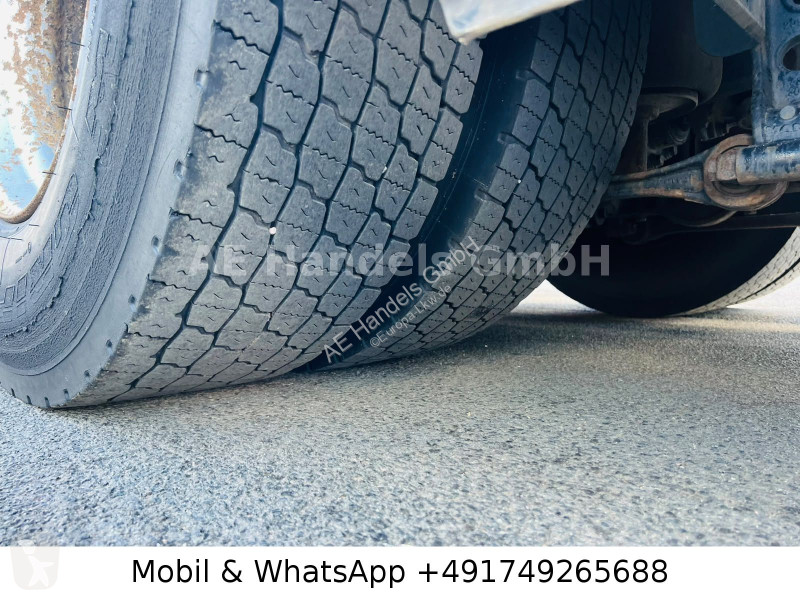 Vehículo de limpieza viaria MAN 26.400 BL...