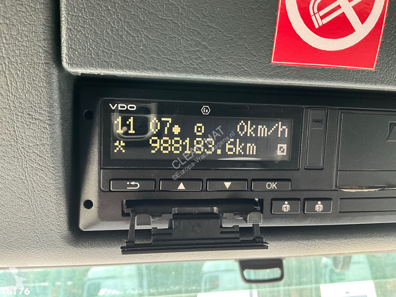Gemeentevoertuig MAN 18.400 ADR trekker + Burg...