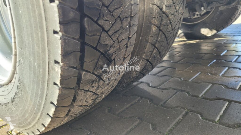 Engin de voirie Renault WATER STREET CLEANER...