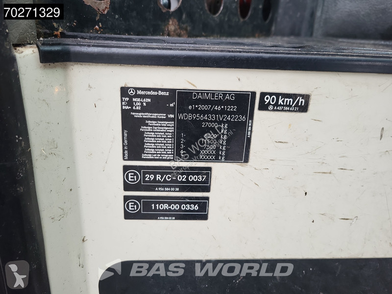 Utilaje pentru drumuri Mercedes 2630 6X2 17m3...