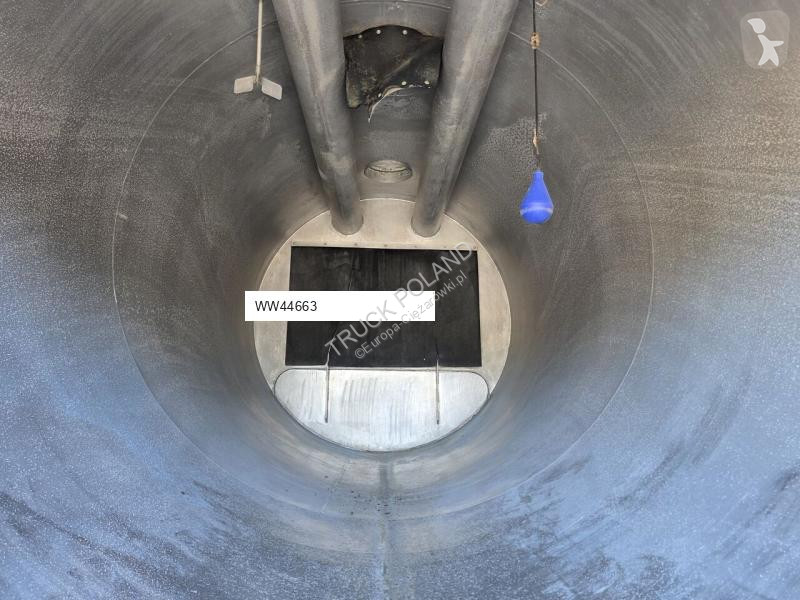 Utilaje pentru drumuri Scania Larsen FlexVac 311
